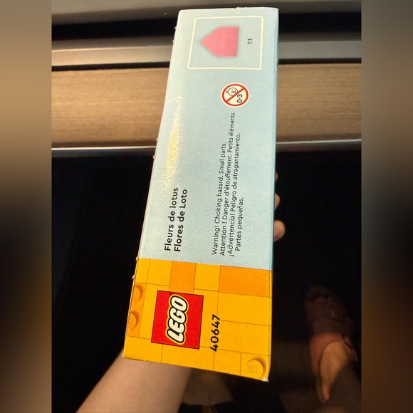 LEGO Botanical Lotus Flower Set New - Picture 3 of 4